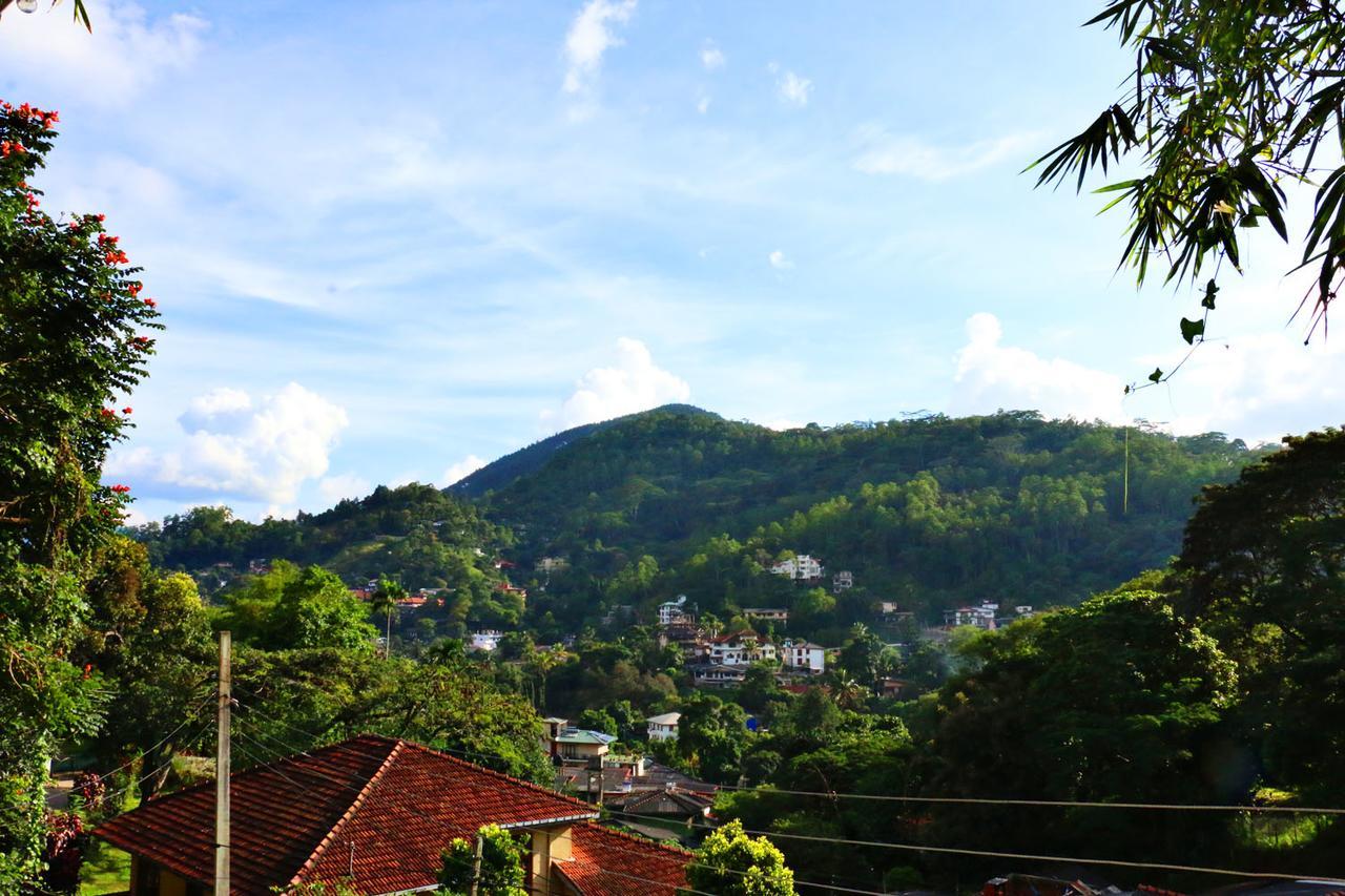 Villa Nine Kandy Esterno foto